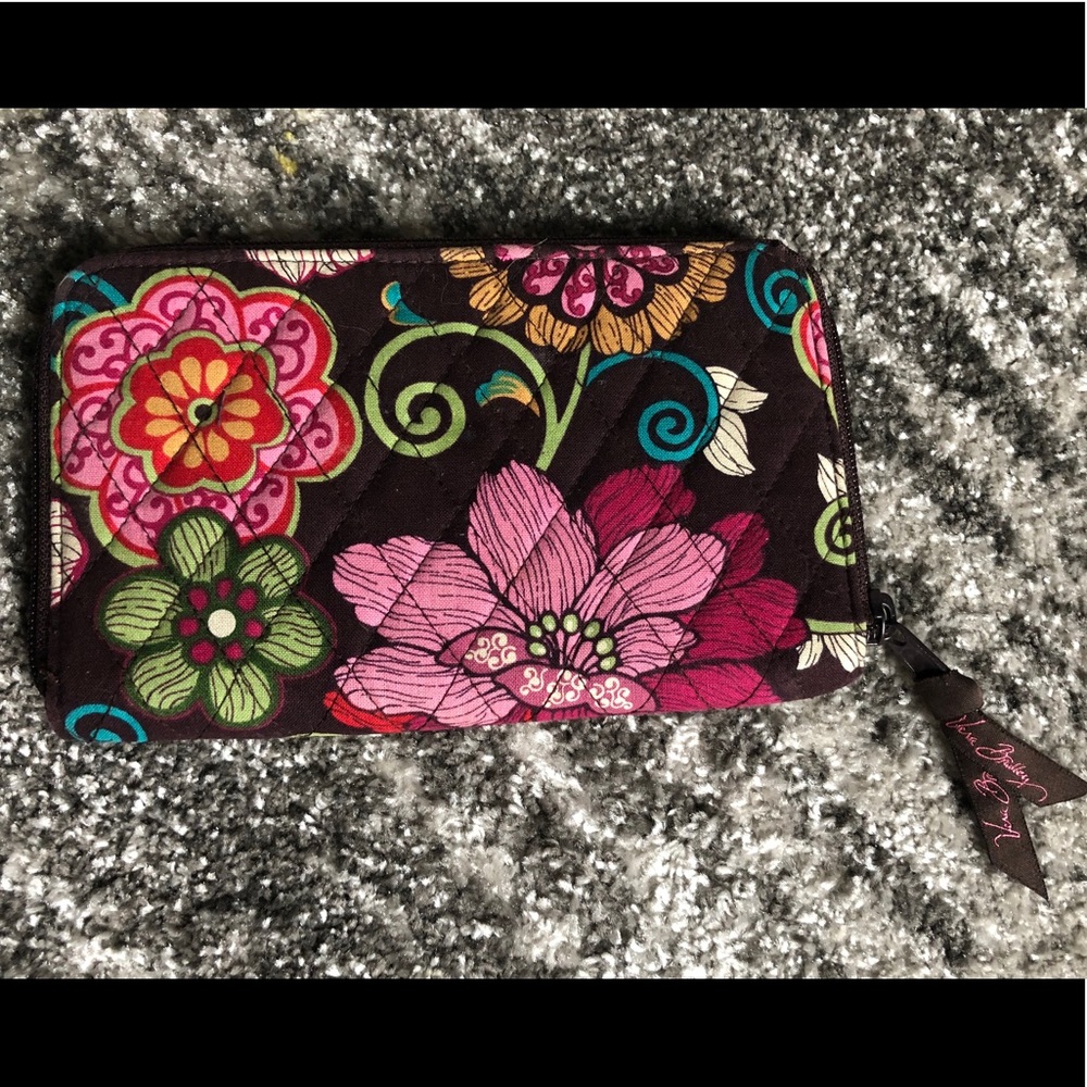 Vera Bradley Mod Floral Pink Full Zip Wallet